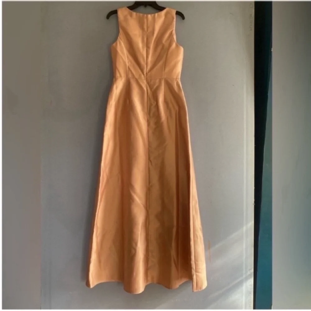 Alfred Sung Satin Twill Sleeveless V-Neck Dress Toasted Sugar Light Pink Size 10 - Picture 10 of 10